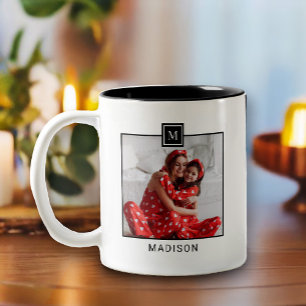 Modernes Monogramm-Foto Zweifarbige Tasse