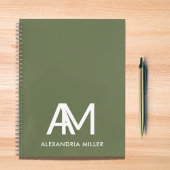 Modernes Monogramm-Notebook mit dem Namen Olive Gr Notizblock