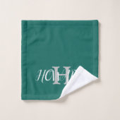 Modernes Monogramm Smaragdgrünes weißes Hochzeitba Badhandtuch Set (Waschlappen)