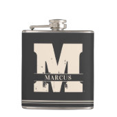 Modernes Monogramm und Name Dunkelgrau Flachmann (Vorderseite)