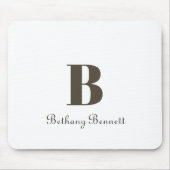 Modernes Monogramm-Weiß Mousepad (Vorne)