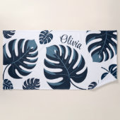 Modernes Monstera Leaf Blue & White Beach Handtuch (Vorderseite)
