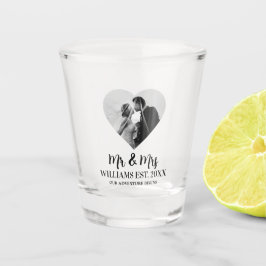 Modernes Mr. & Mrs. Newlywed Foto Custom Wedding Schnapsglas