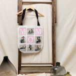 Modernes Multi-Foto Grid Niedliche MAMA Geschenkta Tasche<br><div class="desc">Erstellen Sie Ihre eigene MAMA Tote Tasche mit dieser modernen Multi-Foto Gitter Collage und Text. Das Design umfasst 6 Fotografien mit abgerundeten Ecken-Quadraten mit der MAMA des Textes in rosa Blöcken, die in eine beliebige Farbe geändert werden können. Auf der anderen Seite den Text "World's Best Mommy" mit einem niedlichen...</div>