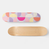 Modernes Muster - farbenfrohe Collage aus dem Mitt Skateboard (Horizontal)