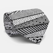 Modernes Muster in Schwarz/Weiß, elegant Krawatte (Gerollt)