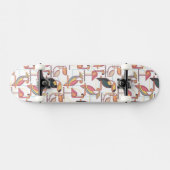 Modernes Muster mit tropischen Vögeln Skateboard (Horizontal)