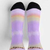 Modernes Namensskript personalisierter pastellfarb Socken (Oben)