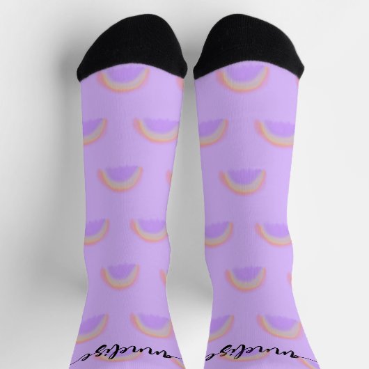 Modernes Namensskript personalisierter pastellfarb Socken (Oben)
