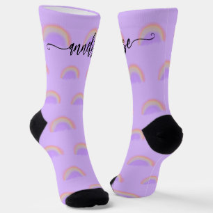 Modernes Namensskript personalisierter pastellfarb Socken