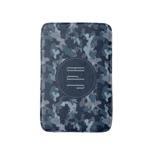 Modernes Navy Blue Army Camouflage Muster Monogram Badematte (Vorderseite Vertikal)