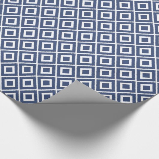 Modernes Navy Blue Ikat Muster Geschenkpapier (Ecke)
