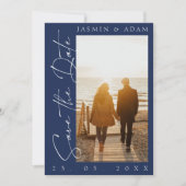Modernes Navy Blue Script Foto Hochzeit Save The Date (Vorderseite)