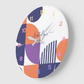 Modernes Navy Blush Orange Muster aus dem Mittelal Große Wanduhr (Winkel)