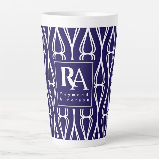 Modernes Navy White Pattern Monogramm Milchtasse (Vorderseite)