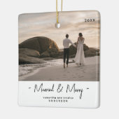 Modernes New Weds 1. Weihnachtsfest im Foto Keramikornament (Links)