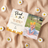 Modernes Niedlich Es ist so süß, das erste Bienent