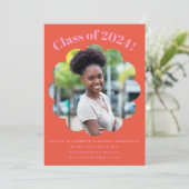 Modernes Niedlich rosa Orange Graduation Party Fot Einladung (Stehend Vorderseite)