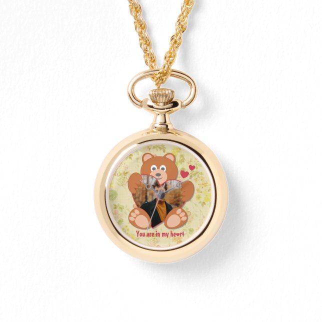 Modernes Niedliches Gelbes Teddybär Herzkranz Foto Armbanduhr (Vorderseite)