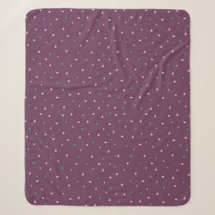 Modernes niedliches Muster mit Dreiecken. Vintage Sherpadecke