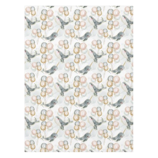 Modernes Niedliches Pastel Whimsical Whale Ballon  Tischdecke (Vorderseite)