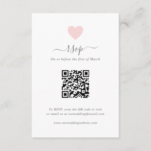 Modernes Niedliches Pink Herz QR Code Hochzeit RSVP Karte (Vorderseite)