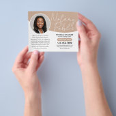 Modernes Notar Public Profile Foto QR Code Beige Flyer (Gruppe)