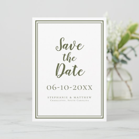 Modernes Olive Green Wedding Script Einfache Klass Save The Date (Stehend Vorderseite)