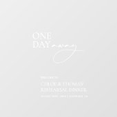 Modernes "One Day Away" Probe Dinner Transparent Fensteraufkleber (Blatt)