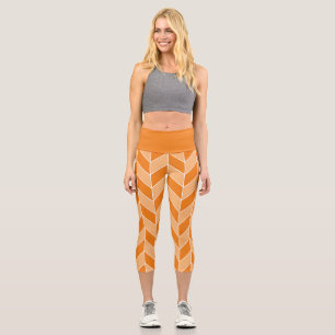 Modernes Orange Peach Herringbone Zickzack Muster Capri Leggings