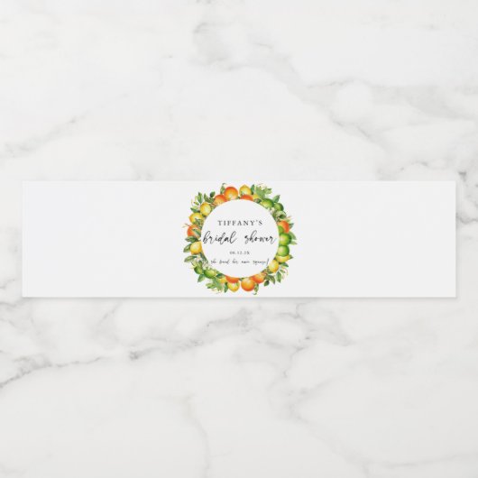 Modernes Orangen Lemon Citrus Brautparty Wasserflaschenetikett (Einzelnes Label)