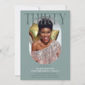 Modernes Oval Foto & Unterschrift 30. Geburtstag Einladung (Vorderseite)