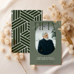 Modernes Oval Foto & Unterschrift 50. Geburtstag Einladung<br><div class="desc">Moderne stilvolle 50. Geburtstagseinladung. Das Design beinhaltet ein ovales Foto des Geburtstagsmädchens/Jungen, die elegante Schrift "FIFTY" mit dem Namen der Personen in der Signatur-Schrift über dem oberen Teil und eine einfache Geburtstagsgeschenk-Vorlage, die sich leicht mit Ihren eigenen Details anpassen lässt. Die Farben können auch an das eigene Party angepasst werden....</div>