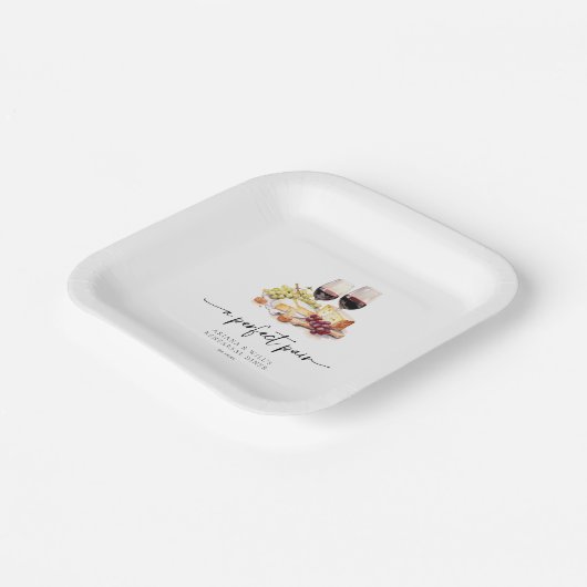 Modernes Paradies Watercolor Wein & Käse Pappteller (Gewinkelt)