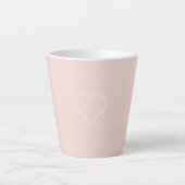 Modernes Pastel Pink & Minimalistisches Herz Milchtasse (Vorderseite)