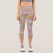 Modernes Patchwork Daisy Blume auf Periwinkle Capri Leggings (Vorderseite)