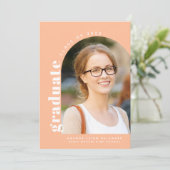 Modernes Peach Arch Foto 2024 Abschluss Ankündigung (Stehend Vorderseite)