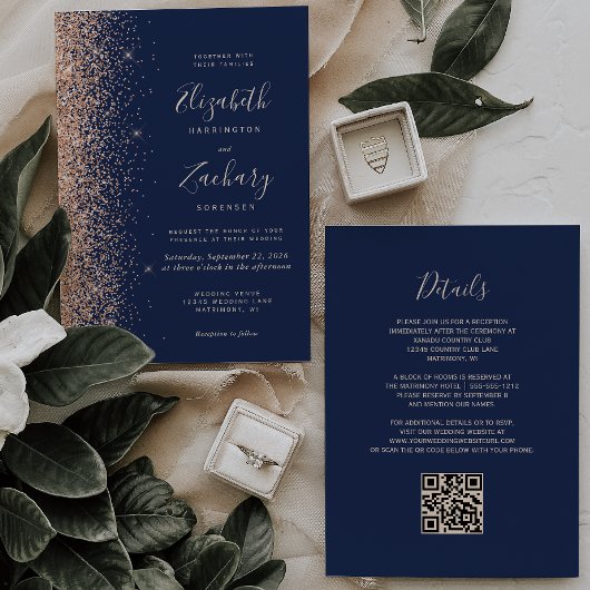 Modernes Peach Glitzer Navy Blue QR Code Hochzeit Einladung