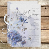 Modernes Periwinkle Blue Wildblumen Brautparty Einladung