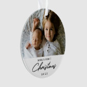 Modernes Personalisiertes Baby's First Christmas F Ornament (Vorderseite)