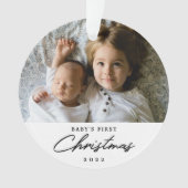 Modernes Personalisiertes Baby's First Christmas F Ornament (Vorderseite)