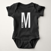 Modernes Personalisiertes Fettmonogramm und Name Baby Strampler (Vorderseite)