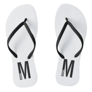 Modernes Personalisiertes Fettmonogramm und Name Badesandalen