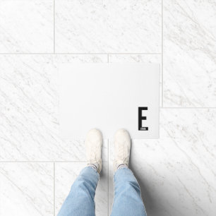 Modernes Personalisiertes Fettmonogramm und Name Fußmatte