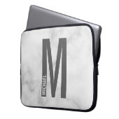 Modernes Personalisiertes Fettmonogramm und Name Laptopschutzhülle (Vorderseite Links)