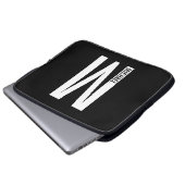 Modernes Personalisiertes Fettmonogramm und Name Laptopschutzhülle (Vorne Knopf)
