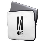 Modernes Personalisiertes Fettmonogramm und Name Laptopschutzhülle (Vorderseite Links)