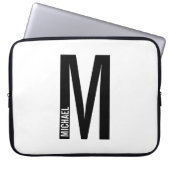 Modernes Personalisiertes Fettmonogramm und Name Laptopschutzhülle (Vorderseite)