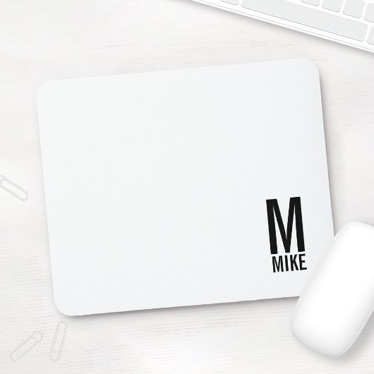 Modernes Personalisiertes Fettmonogramm und Name Mousepad