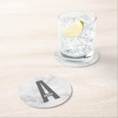 Modernes Personalisiertes Fettmonogramm und Name Runder Pappuntersetzer (Vor Ort)